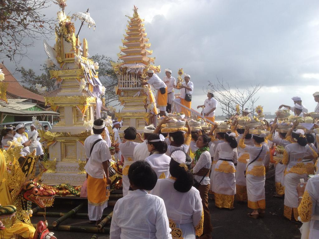 Merpati - Studios ซานูร์ ภายนอก รูปภาพ